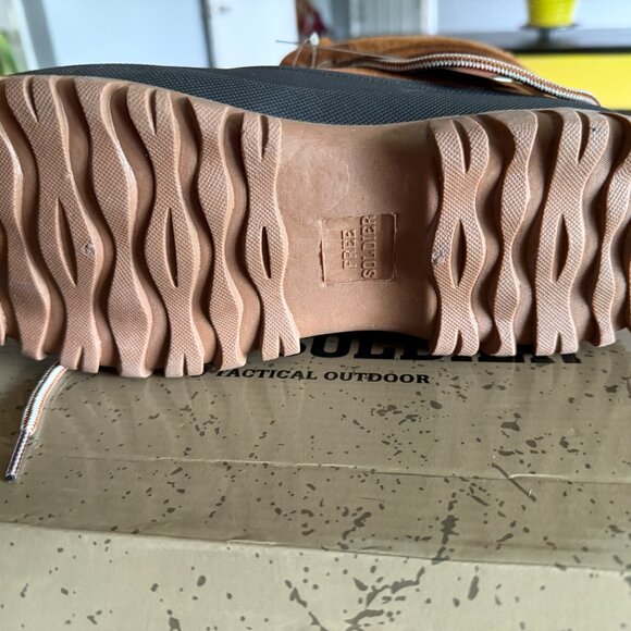 Never Worn FREE SOLDIER Tan Winter boots women's Size 9 - Picture 10 of 14